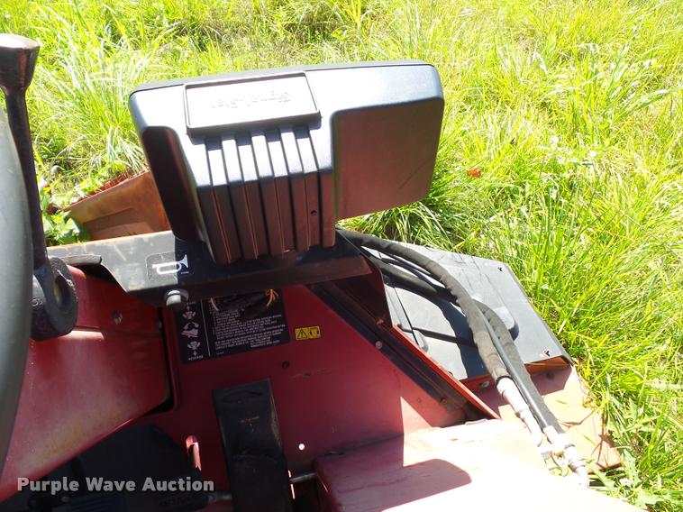 image for item DJ9546 Toro Groundmaster 580D riding lawn mower