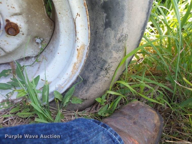 image for item DJ9546 Toro Groundmaster 580D riding lawn mower