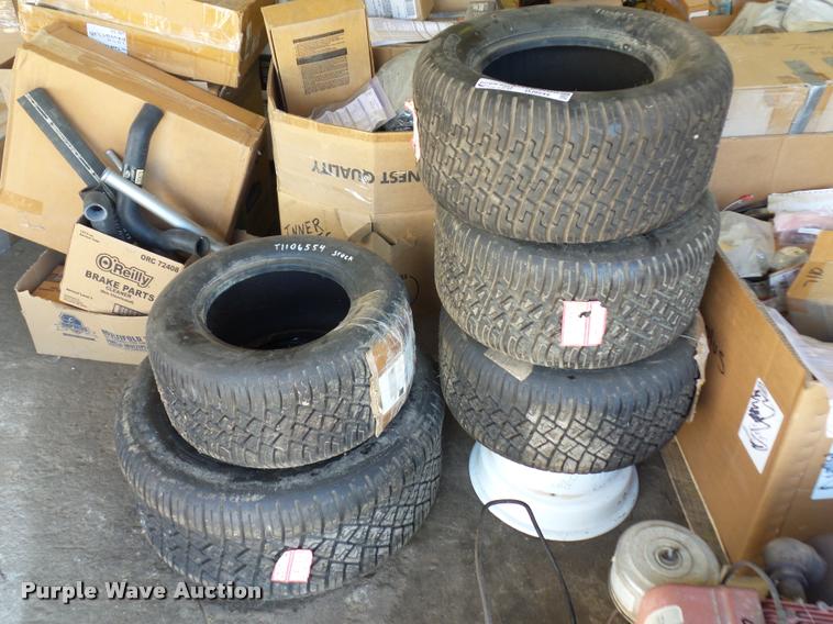 image for item DJ9546 Toro Groundmaster 580D riding lawn mower