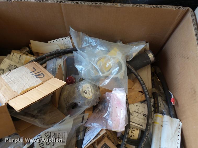 image for item DJ9546 Toro Groundmaster 580D riding lawn mower