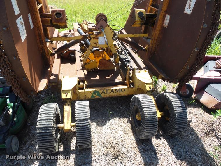 image for item DJ9548 Alamo batwing mower