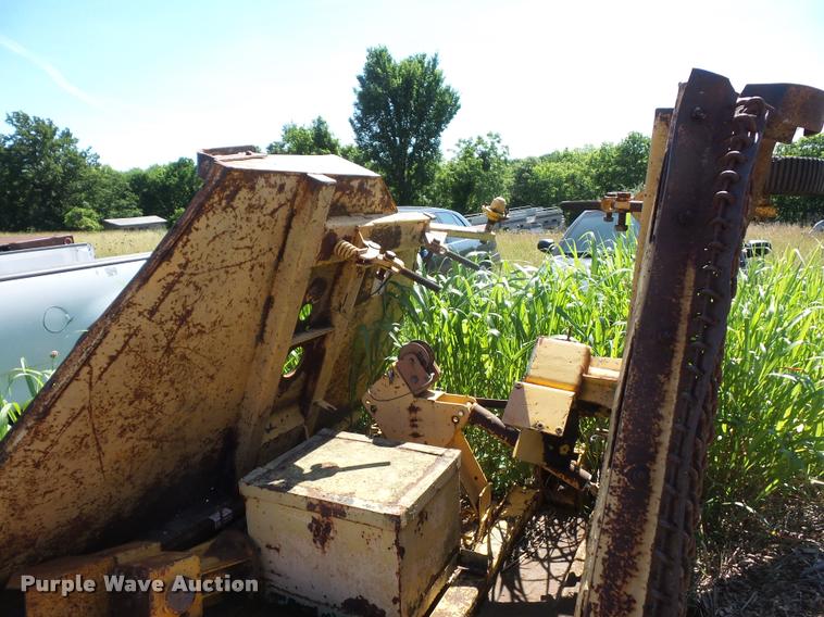 image for item DJ9549 Alamo batwing rotary mower