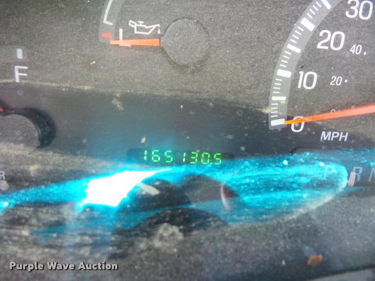 image for item DJ9550 2001 Ford F150 Super Cab pickup truck