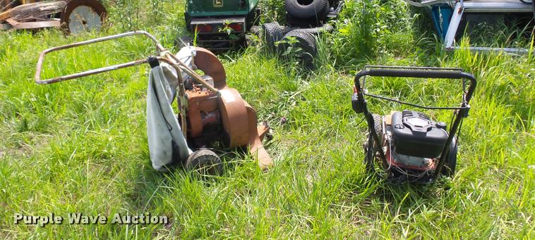 image for item DJ9551 Lawn and garden equipment