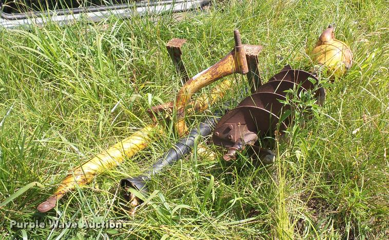 image for item DJ9552 Auger