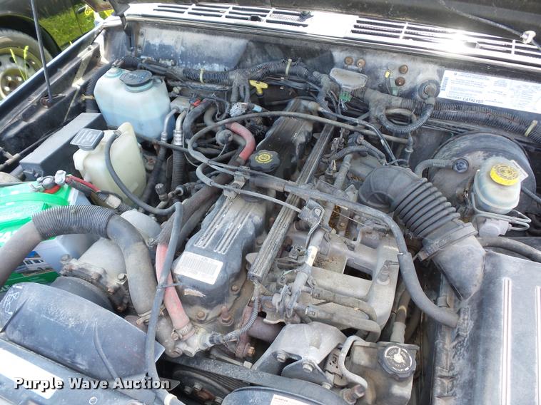 image for item DJ9554 1995 Jeep Cherokee SUV