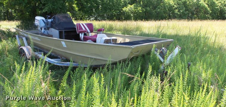 image for item DJ9556 Lowe Commander boat and trailer