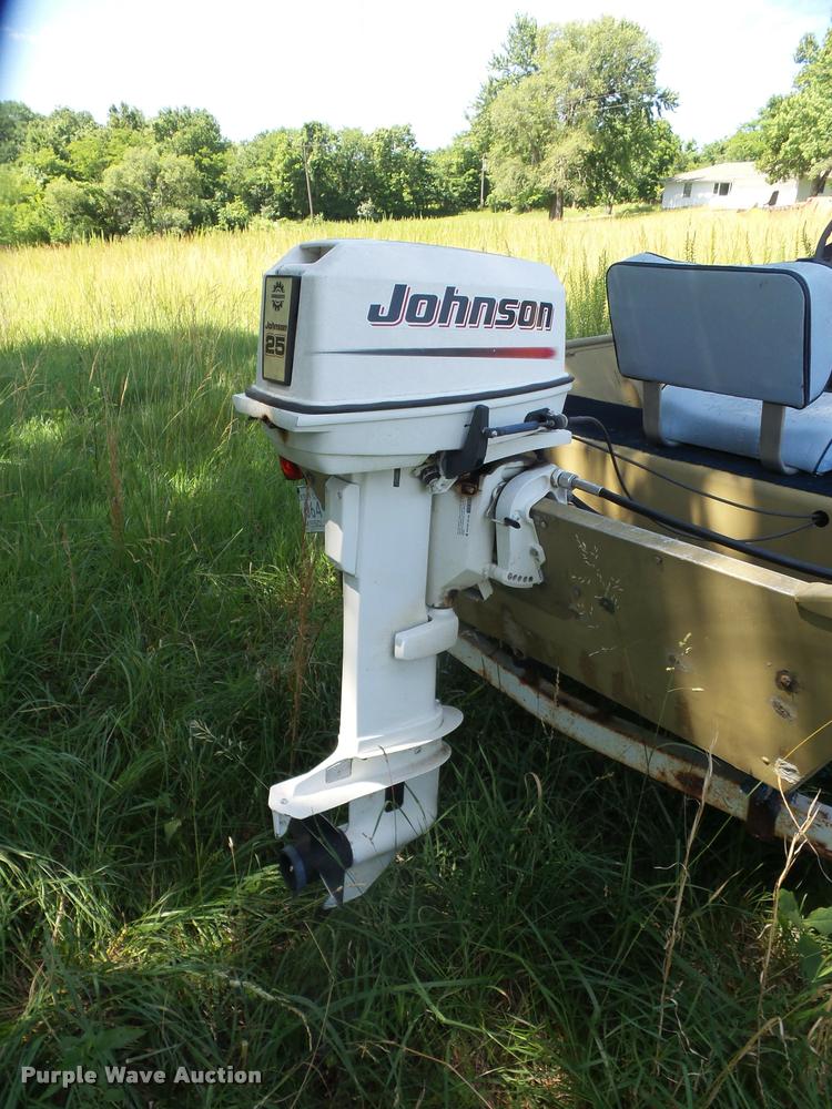 image for item DJ9556 Lowe Commander boat and trailer