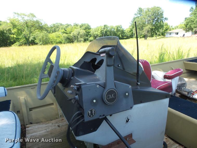 image for item DJ9556 Lowe Commander boat and trailer