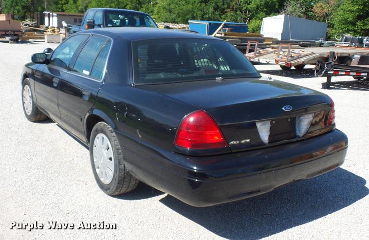 image for item DJ9558 2008 Ford Crown Victoria Police Interceptor