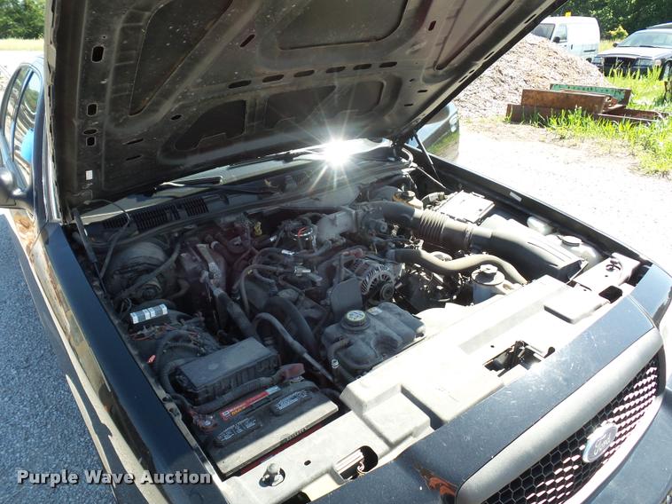 image for item DJ9558 2008 Ford Crown Victoria Police Interceptor