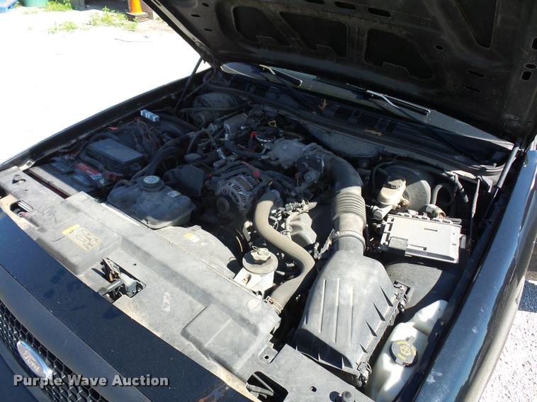 image for item DJ9558 2008 Ford Crown Victoria Police Interceptor