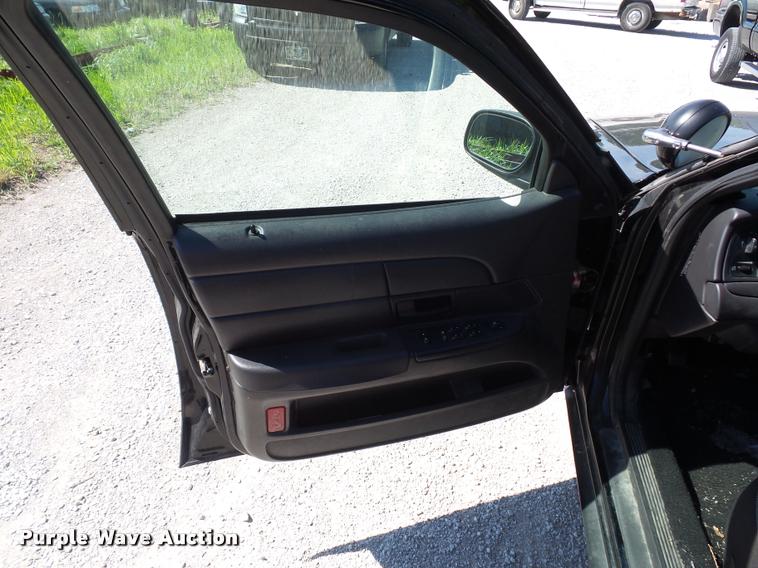 image for item DJ9558 2008 Ford Crown Victoria Police Interceptor