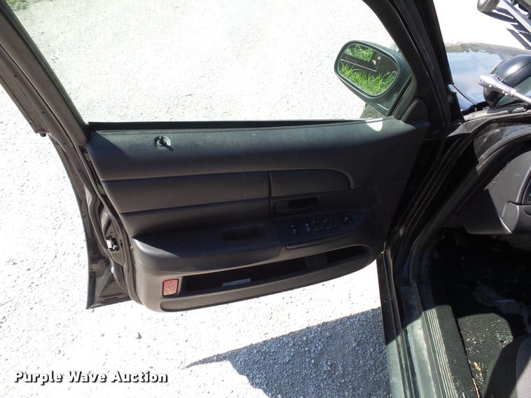 image for item DJ9558 2008 Ford Crown Victoria Police Interceptor