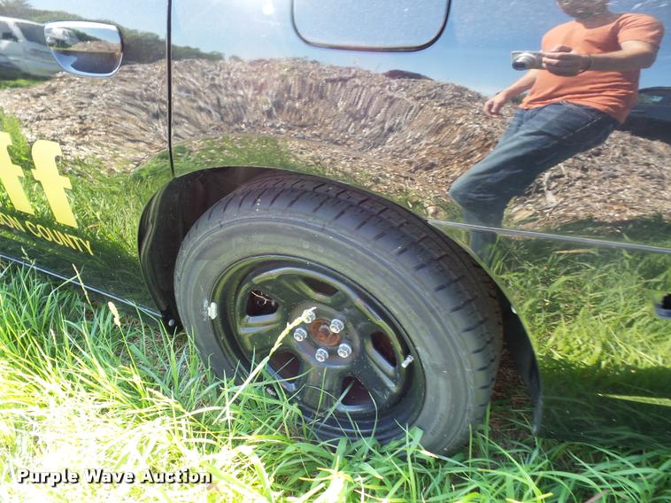 image for item DJ9560 2012 Dodge Charger Police