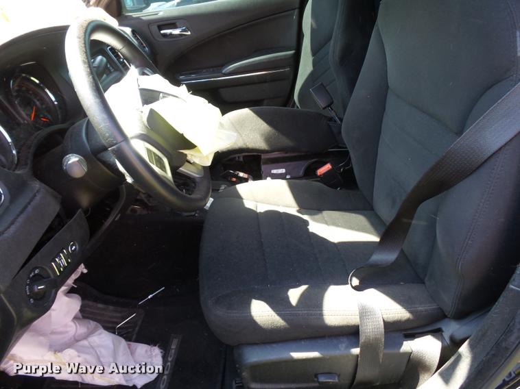 image for item DJ9560 2012 Dodge Charger Police