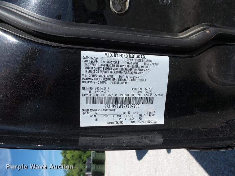 image for item DJ9561 2007 Ford Crown Victoria Police Interceptor