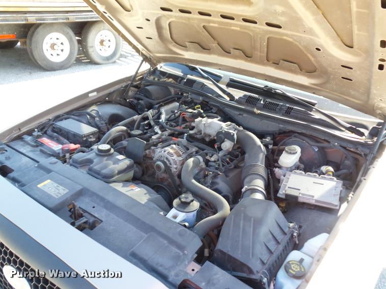 image for item DJ9562 2007 Ford Crown Victoria Police Interceptor