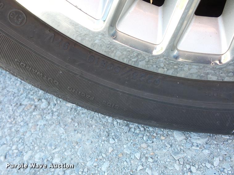 image for item DJ9563 1999 Ford Crown Victoria Police Interceptor