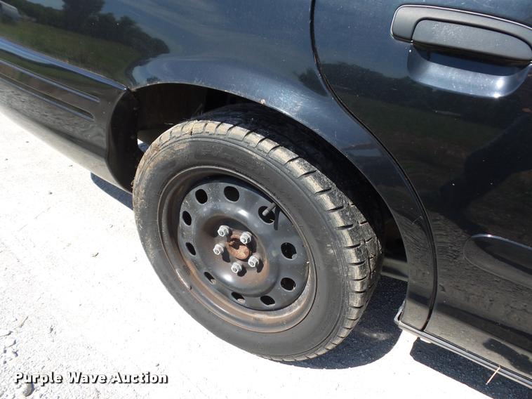 image for item DJ9564 2006 Ford Crown Victoria Police Interceptor