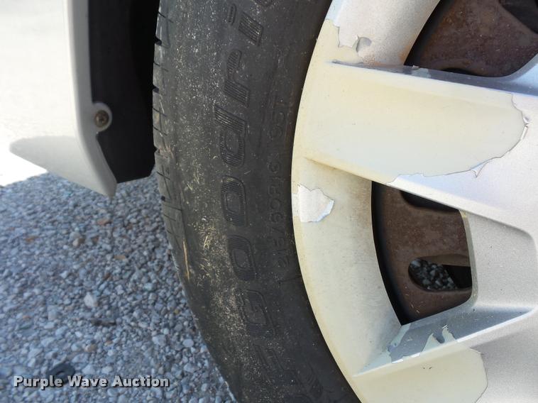 image for item DJ9567 2007 Ford Taurus