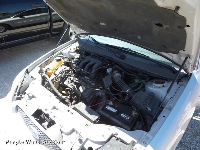 image for item DJ9567 2007 Ford Taurus