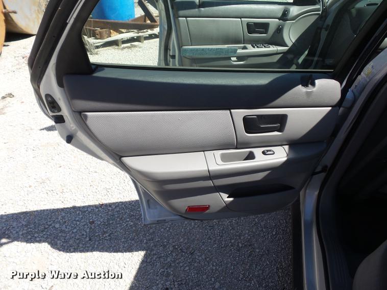 image for item DJ9567 2007 Ford Taurus