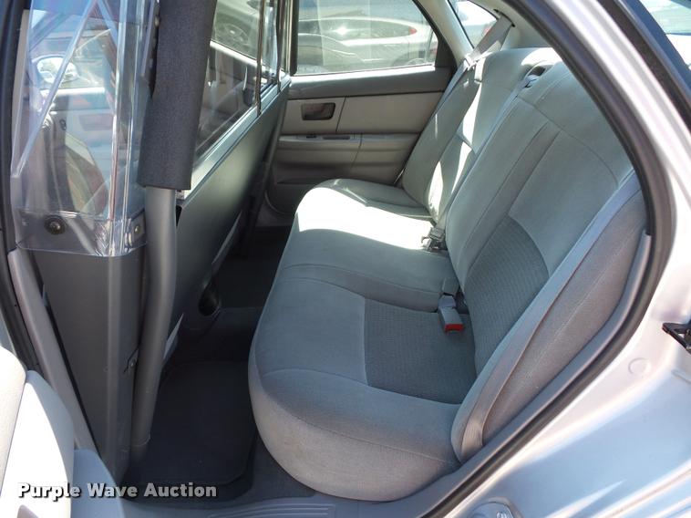 image for item DJ9567 2007 Ford Taurus