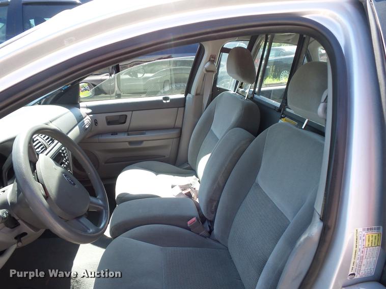 image for item DJ9567 2007 Ford Taurus