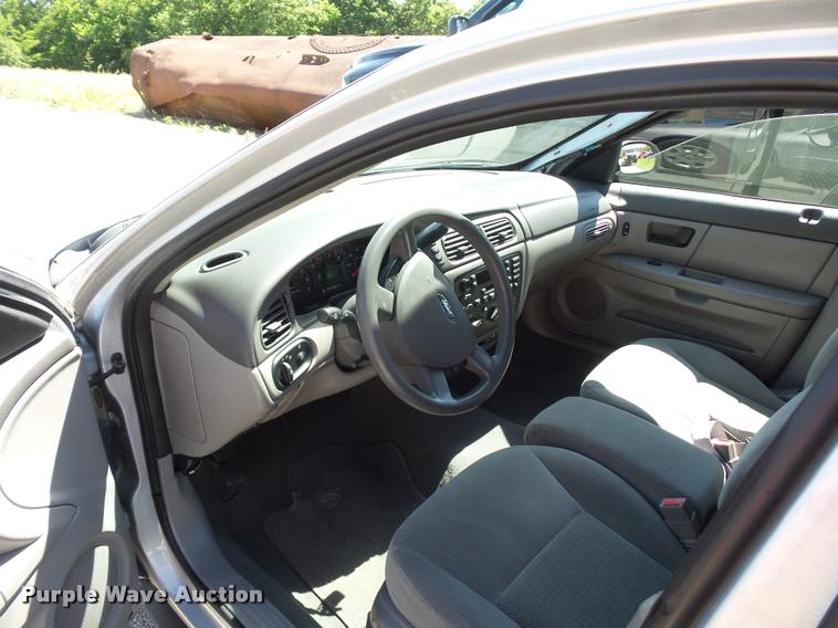 image for item DJ9567 2007 Ford Taurus