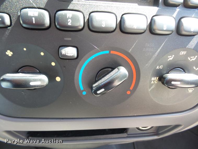 image for item DJ9567 2007 Ford Taurus