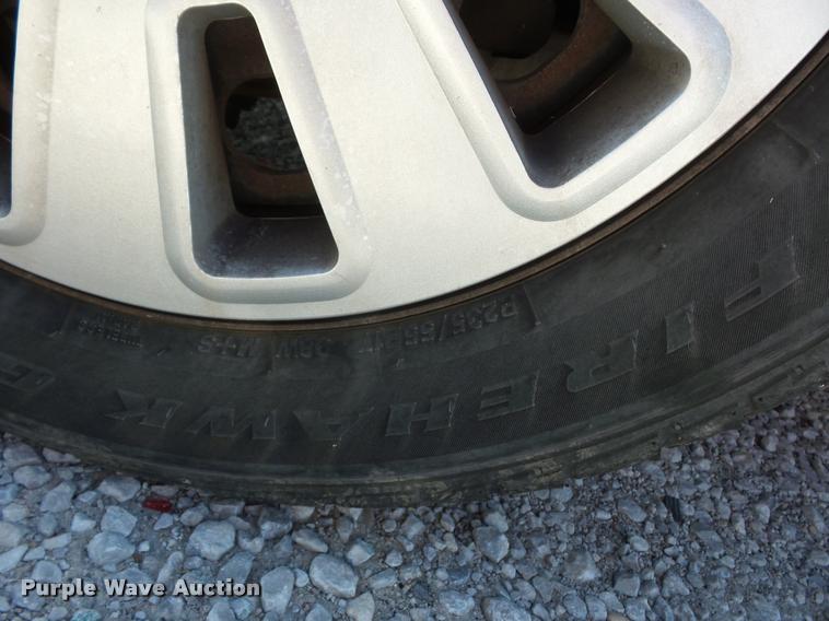 image for item DJ9569 2006 Ford Crown Victoria Police Interceptor