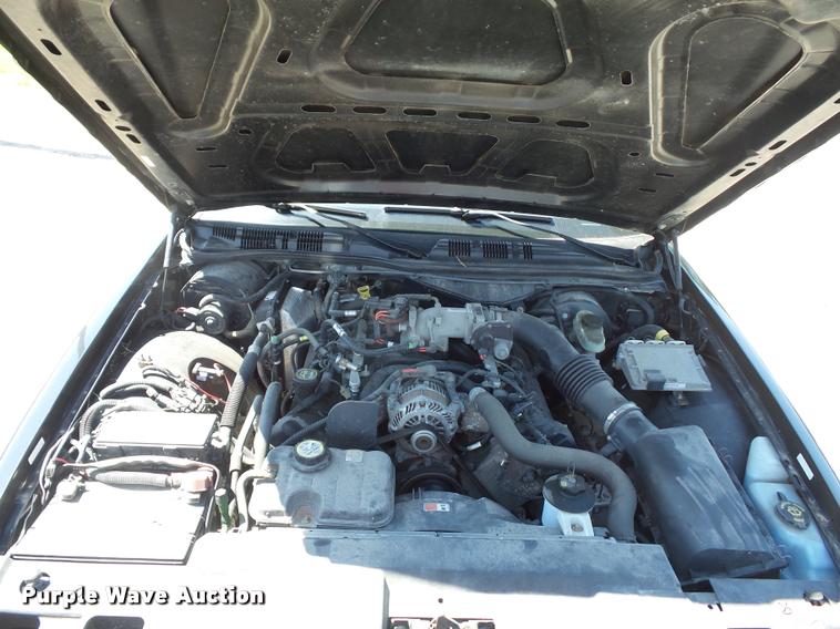 image for item DJ9571 2006 Ford Crown Victoria Police Interceptor