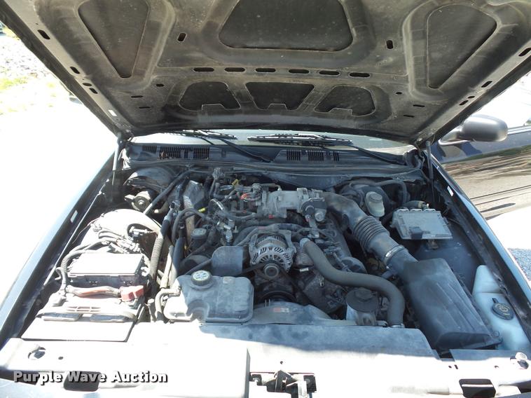 image for item DJ9572 2006 Ford Crown Victoria Police Interceptor