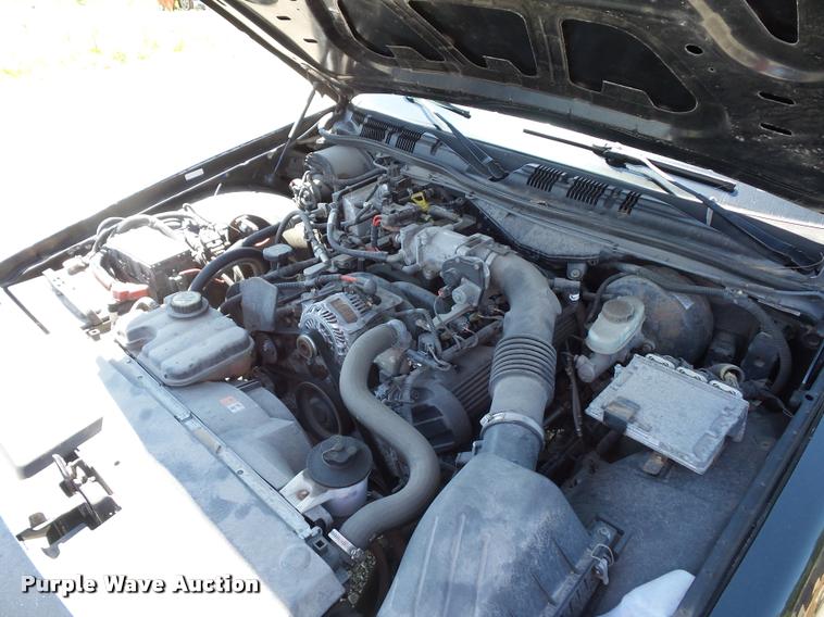 image for item DJ9573 2006 Ford Crown Victoria Police Interceptor