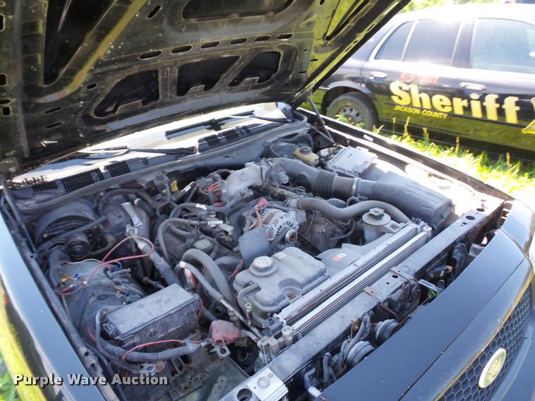 image for item DJ9574 2008 Ford Crown Victoria Police Interceptor