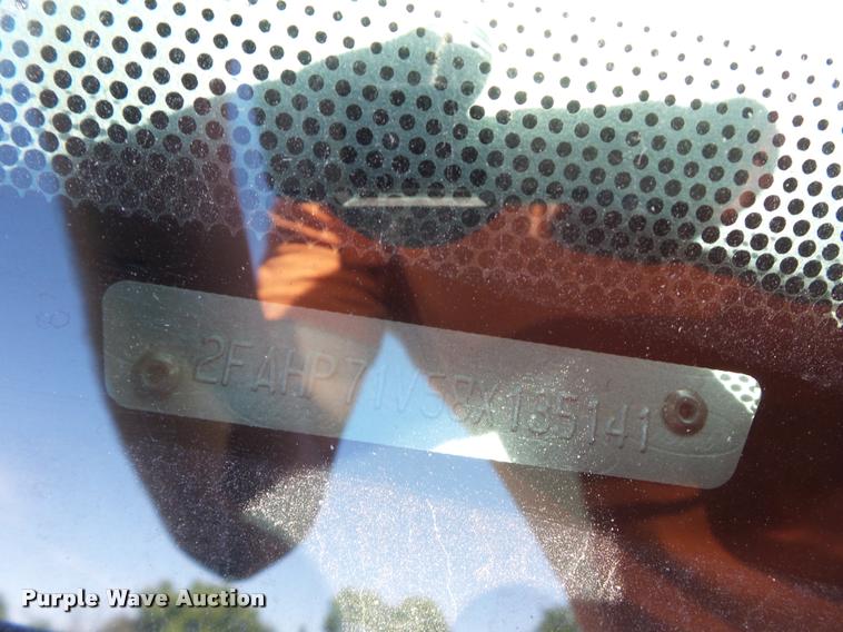 image for item DJ9575 2008 Ford Crown Victoria Police Interceptor