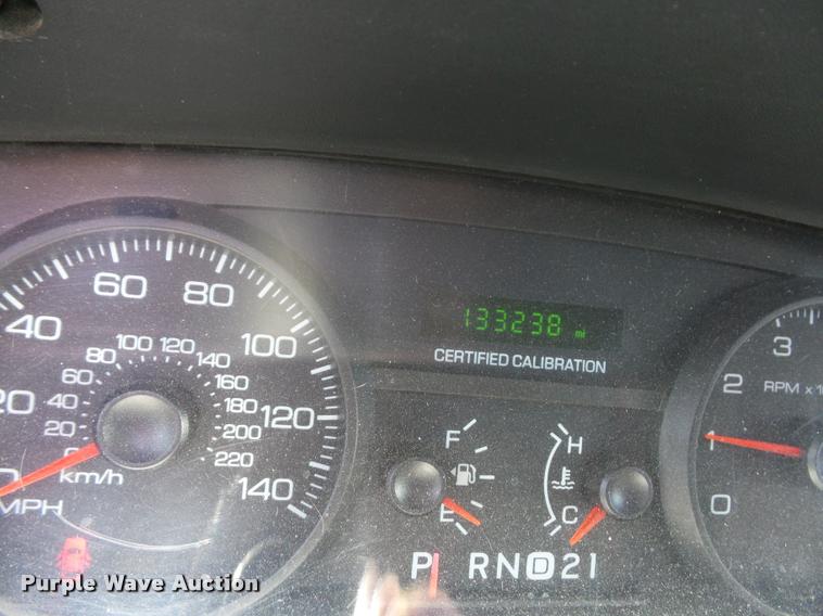 image for item DJ9575 2008 Ford Crown Victoria Police Interceptor