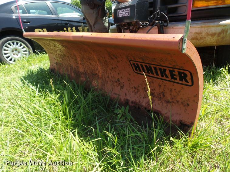 image for item DJ9576 1995 Ford F150 pickup truck