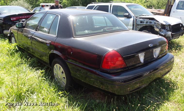 image for item DJ9577 2009 Ford Crown Victoria Police Interceptor