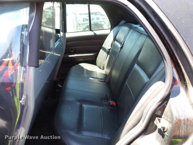 image for item DJ9577 2009 Ford Crown Victoria Police Interceptor