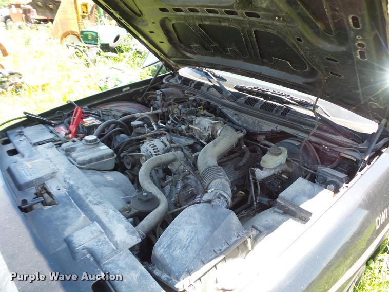 image for item DJ9579 2003 Ford Crown Victoria Police Interceptor