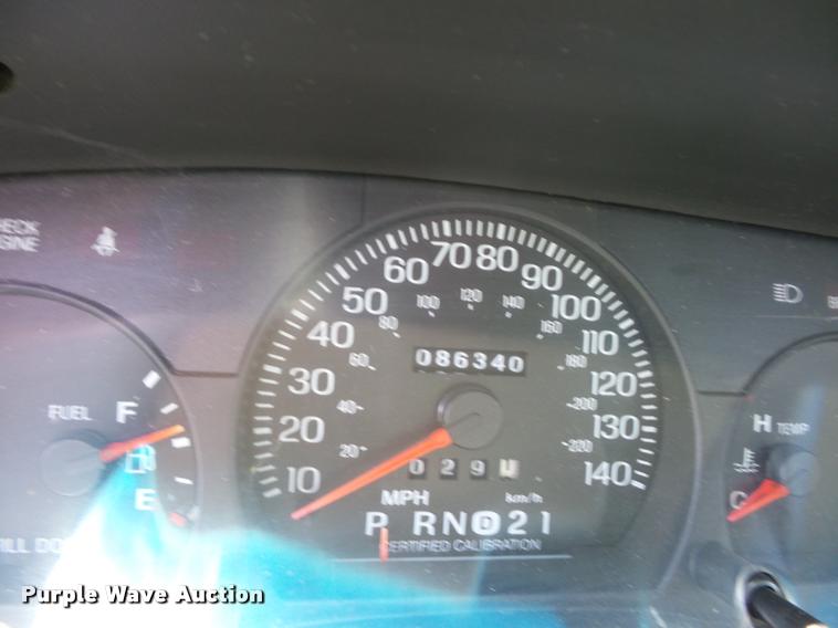 image for item DJ9579 2003 Ford Crown Victoria Police Interceptor