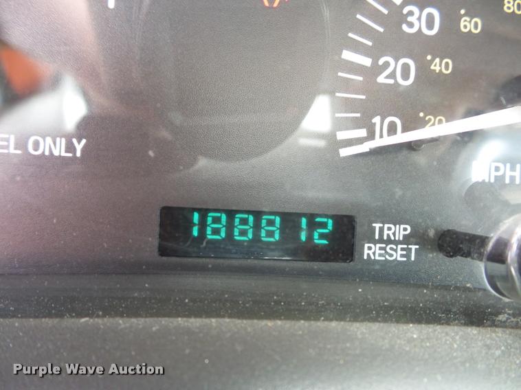 image for item DJ9580 1999 Jeep Cherokee SUV