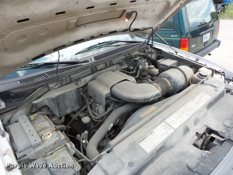 image for item DJ9581 1997 Ford F150 pickup truck