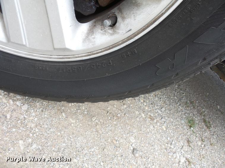 image for item DJ9589 2004 Ford F150 SuperCab pickup truck