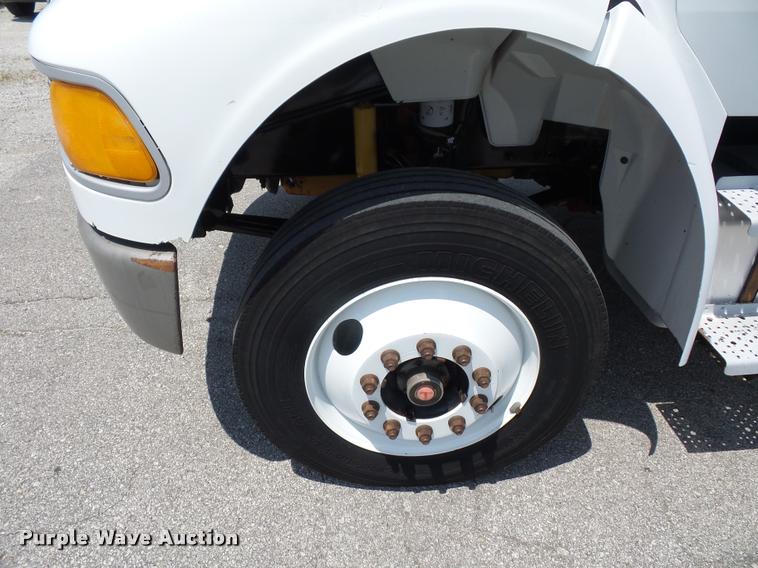 image for item DJ9602 2004 Sterling Acterra truck cab and chassis