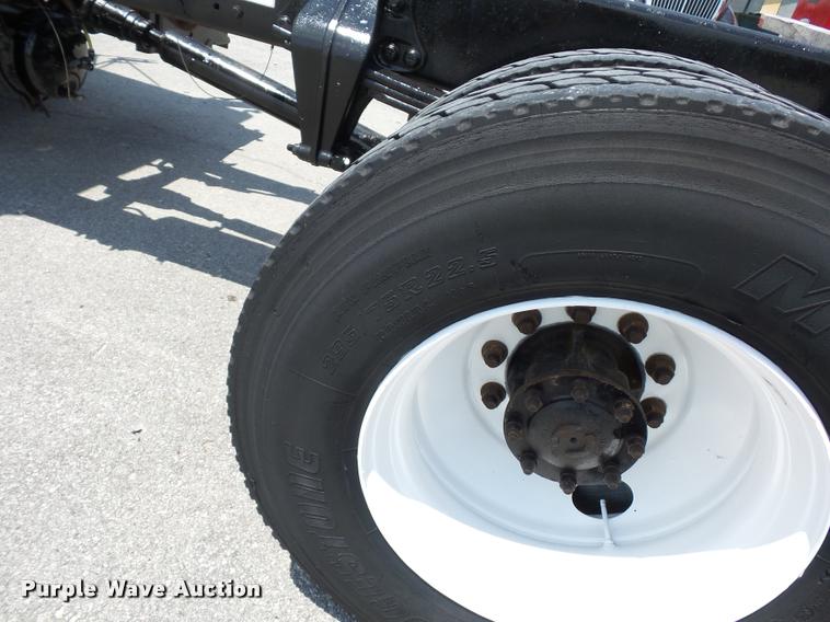 image for item DJ9602 2004 Sterling Acterra truck cab and chassis