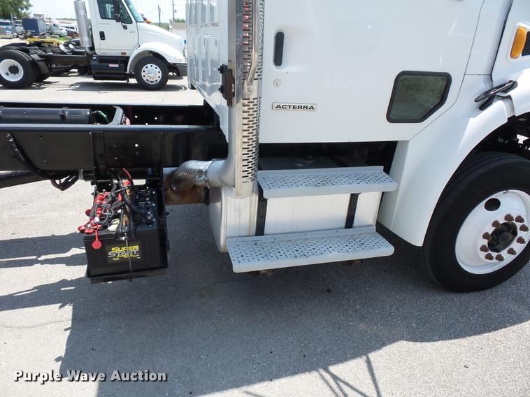 image for item DJ9602 2004 Sterling Acterra truck cab and chassis