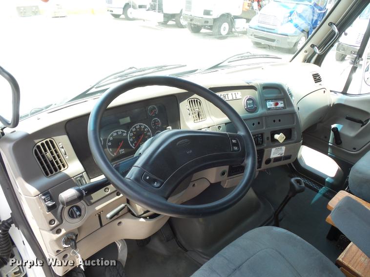 image for item DJ9602 2004 Sterling Acterra truck cab and chassis